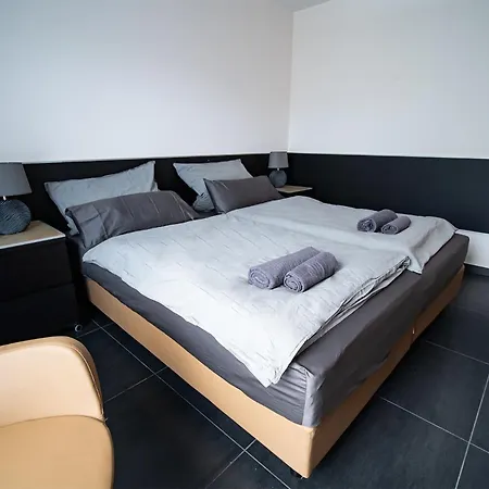 Blauer Stein - Echo Wh04 * Pulheim